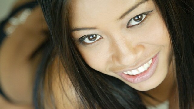 Hot Thainee